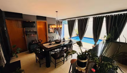 Sobrado à venda em Maringá, Jardim Real, com 4 quartos, com 234 m²