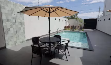 Chácara à venda em Maringá, Jardim Espanha, com 1 quarto, com 240 m²