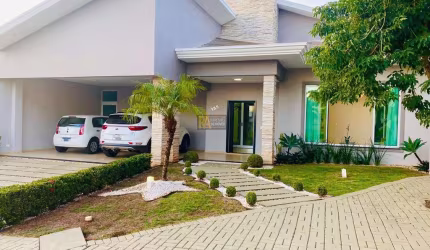 Casa para Venda em Foz do Iguaçu, Condomínio Dom Olívio, 3 dormitórios, 1 suíte, 4 banheiros, 4 vagas