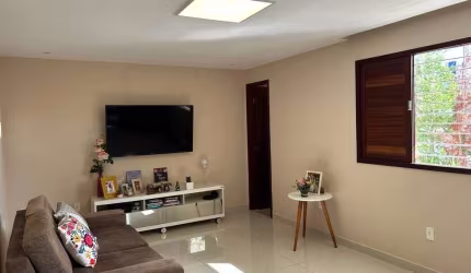 Casa em Barro Vermelho - Natal/RN