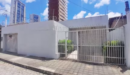 Casa com 3 dormitórios à venda, 256 m² por R$ 340.000,00 - Lagoa Nova - Natal/RN