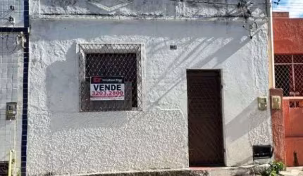 Casa com 2 dormitórios à venda, 117 m² por R$ 300.000,00 - Alecrim - Natal/RN