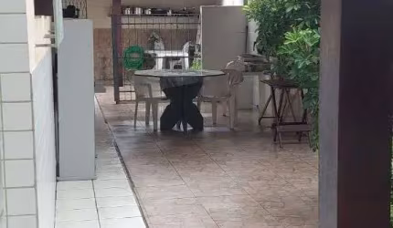 Casa com 2 dormitórios à venda, 172 m² por R$ 700.000,00 - Barro Vermelho - Natal/RN