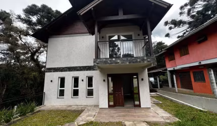 Casa 4 Dormitórios à venda no Bairro Carniel com 254 m² de área privativa - 2 vagas de garagem