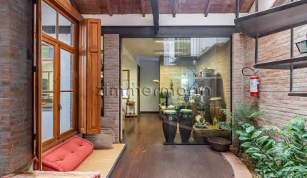 Casa com 3 quartos à venda na Rua Irmão Odilon Diniz, --, Sumaré, São Paulo, 180 m2 por R$ 1.650.000