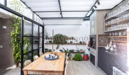 Casa com 4 quartos à venda na Rua Itobi, --, Pacaembu, São Paulo, 200 m2 por R$ 2.600.000