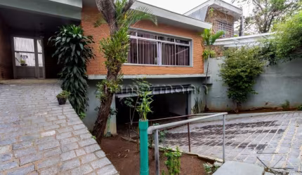 Casa com 3 quartos à venda na JAMIL SAFADY, --, Vila Romana, São Paulo, 407 m2 por R$ 1.790.000