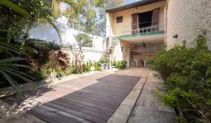 Casa com 3 quartos à venda na Rua Zaíra, --, Sumaré, São Paulo, 354 m2 por R$ 3.000.000