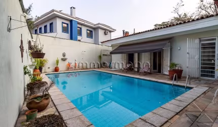 Casa com 4 quartos à venda na Rua Acuruá, --, Vila Romana, São Paulo, 290 m2 por R$ 2.850.000