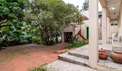 Casa com 4 quartos à venda na Rua Monte Alegre, --, Pacaembu, São Paulo, 300 m2 por R$ 4.500.000