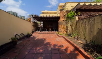 Casa com 3 quartos à venda na Rua Capitão Alceu Vieira, --, Vila Ipojuca, São Paulo, 184 m2 por R$ 2.000.000