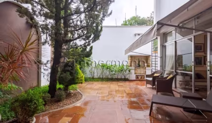 Casa com 4 quartos à venda na Rua Pombal, --, Sumaré, São Paulo, 295 m2 por R$ 3.200.000