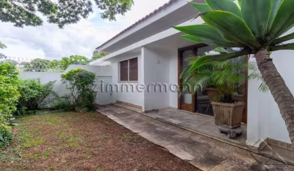 Casa com 3 quartos à venda na TENENTE-AVIADOR MOTA LIMA, --, Caxingui, São Paulo, 196 m2 por R$ 1.850.000