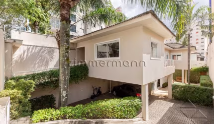 Casa com 3 quartos à venda na Rua Augusto de Toledo, --, Aclimação, São Paulo, 255 m2 por R$ 2.500.000
