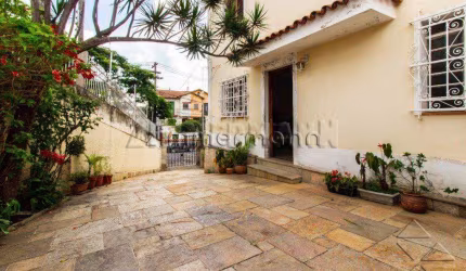 Casa com 5 quartos à venda na Rua Professor João Arruda, --, Pacaembu, São Paulo, 291 m2 por R$ 2.200.000