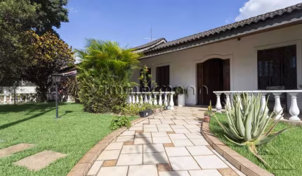 Casa com 3 quartos à venda na Rua Barão de Itaúna, --, Alto da Lapa, São Paulo, 236 m2 por R$ 1.670.000