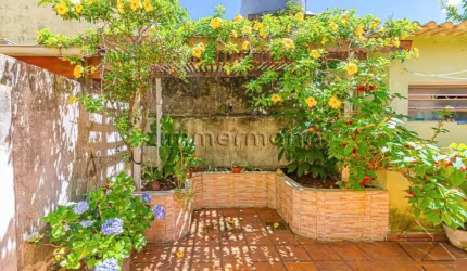 Casa com 2 quartos à venda na Rua Sales Júnior, --, Alto da Lapa, São Paulo, 180 m2 por R$ 1.200.000