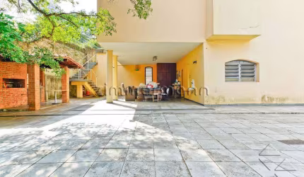 Casa com 4 quartos à venda na Rua Guaçu, --, Sumaré, São Paulo, 340 m2 por R$ 2.700.000