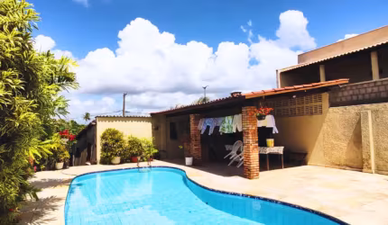 A CASA DOS SEUS SONHOS NAS PRAIAS DE CAUCAIA!