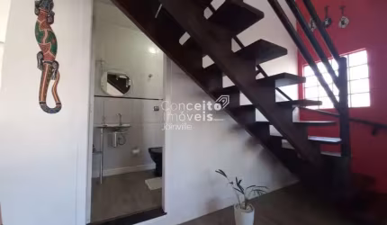 Sobrado 3 dormitórios no Vila Nova Joinville/SC 215m²