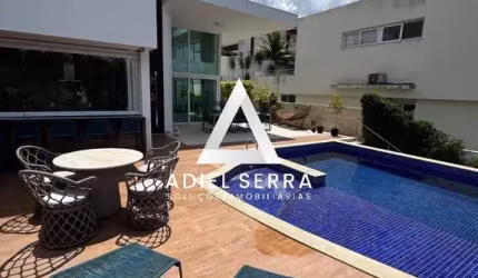 Alphaville Salvador 2 - 450m² - 4 suítes sendo 3 com Closet - Piscina c/ Borda Infinita - 1 Hidro - Pé Direito Duplo - 4 Vagas - Dependência Completa