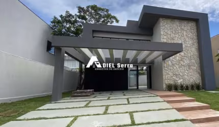 Alphaville Litoral Norte 1 - 485m² total - 5 suítes - 2 salas - 8 banheiros - Área gourmet - Piscina - Deck - Energia solar - Área de serviço- 2 vagas
