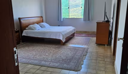 Linda casa com vista maravilhosa no bairro Chácaras Bráunas  em Governador Valadares/MG