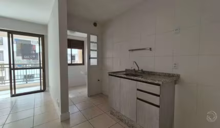 Imóvel para venda possui 62 metros quadrados com 2 quartos em Pantanal - Florianópolis - SC