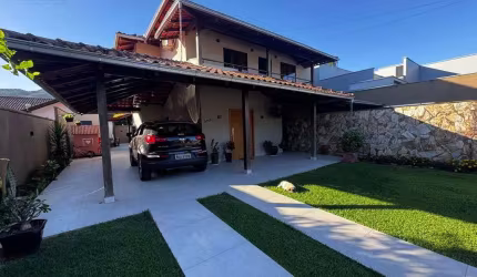 Casa alto padrão Ilha da Figueira