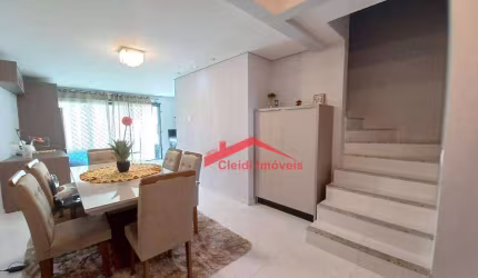 Casa com 3 dormitórios à venda, 123 m² por R$ 680.000,00 - Bom Retiro - Joinville/SC