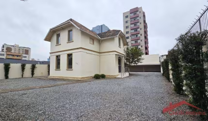 Casa para alugar, 300 m² por R$ 15.280,00/mês - Centro - Joinville/SC
