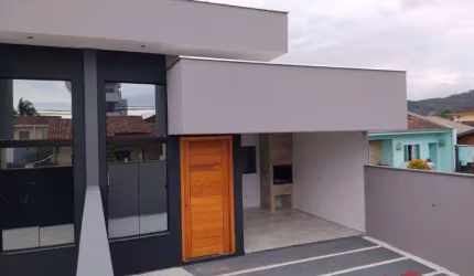 Casa com 3 dormitórios à venda, 106 m² por R$ 599.000,00 - Boa Vista - Joinville/SC