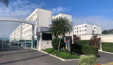 Apartamento com 2 dormitórios à venda, 44 m² por R$ 199.000 - Adhemar Garcia - Joinville/SC