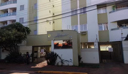 APARTAMENTO 3 QUARTOS, PROXIMO AO COLEGIO MARISTA