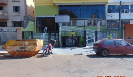 ótima sala comercial - 2 andares - 6 salas - proxima do terminal de onibus