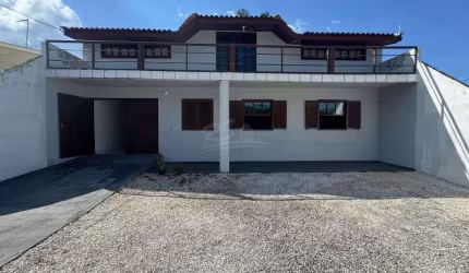 CASA  QUATRO BARRAS - PR