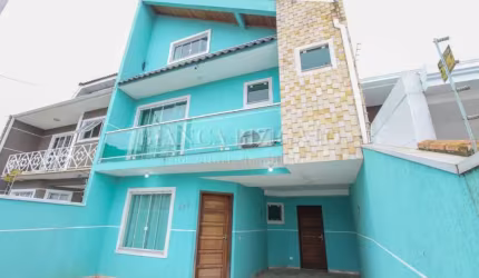 Sobrado Triplex À Venda no Conjunto Marinoni - Almirante Tamandaré