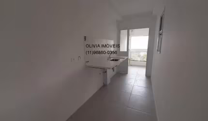 Apartamento a venda com 65mts, 2 dormitórios, 1 suíte, terraço, 1 vaga próximo ao Shopping Morumbi Town