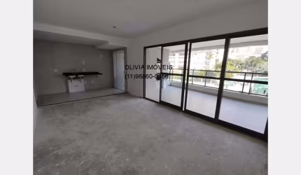 Apartamento com 177mts, 4 suítes, 3 vagas na  Vila Mariana  a 700m do Parque da Aclimação em SP