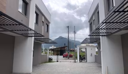 Sobrado 03 dorm Nova Palhoca 8234