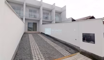 Casa com 2 quartos à venda no Itoupava Central, Blumenau , 78 m2 por R$ 355.000