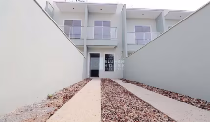 Casa com 2 quartos à venda no Velha, Blumenau , 88 m2 por R$ 385.000