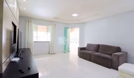 Casa com 3 quartos à venda no Fortaleza Alta, Blumenau  por R$ 599.000