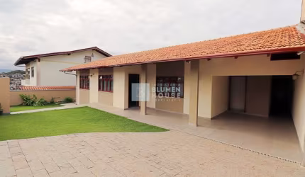 Casa com 4 quartos à venda no Itoupava Norte, Blumenau , 242 m2 por R$ 870.000