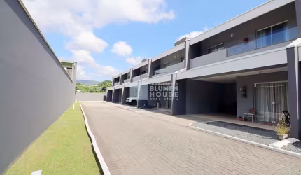 Casa com 3 quartos à venda no Itoupava Central, Blumenau , 108 m2 por R$ 395.000