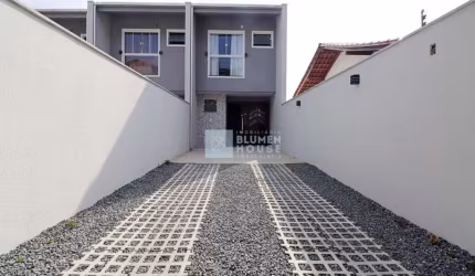 Casa com 2 quartos à venda no Tribess, Blumenau , 100 m2 por R$ 550.000