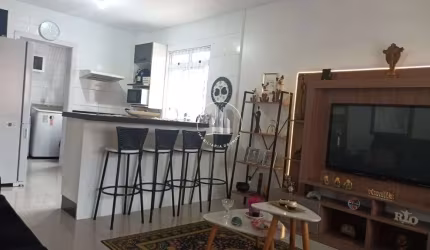 Apartamento em Barreiros - São José