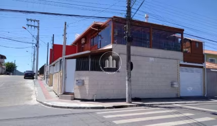 Casa em Forquilhas - São José