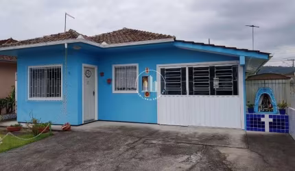 Casa 3 Dormitórios, Sendo 1 Suíte