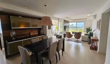 Apartamento 3 Quartos com 3 Suítes e 227m² - Itacorubi